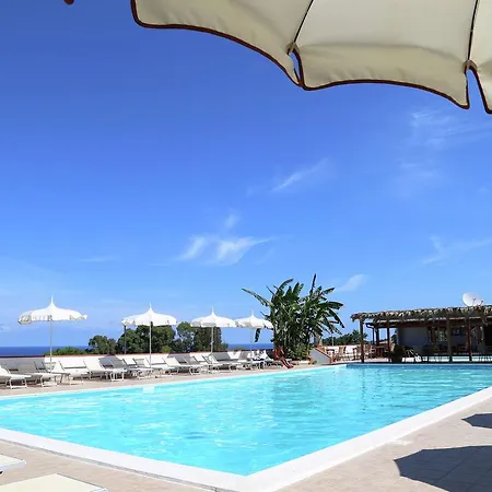 Holiday Panorama Ricadi