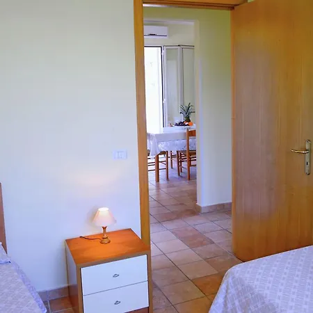 Holiday Panorama Apartmán Ricadi