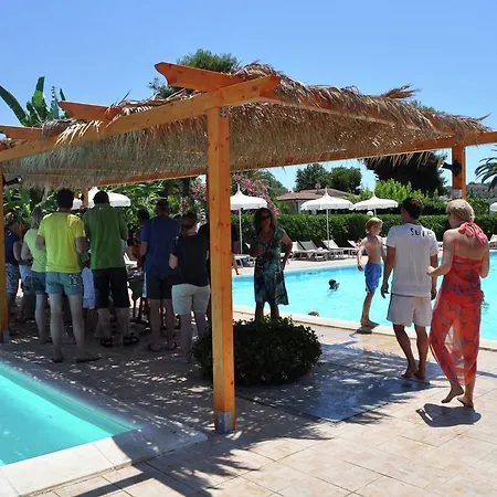 Holiday Panorama Apartmán Ricadi